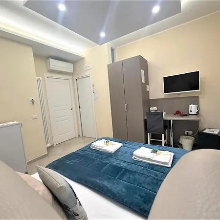 Olympus 게스트하우스 3*
