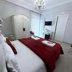 Olympus Πανσιόν 3*