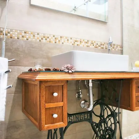 فندق مبيت وإفطار Olympus بومبيي